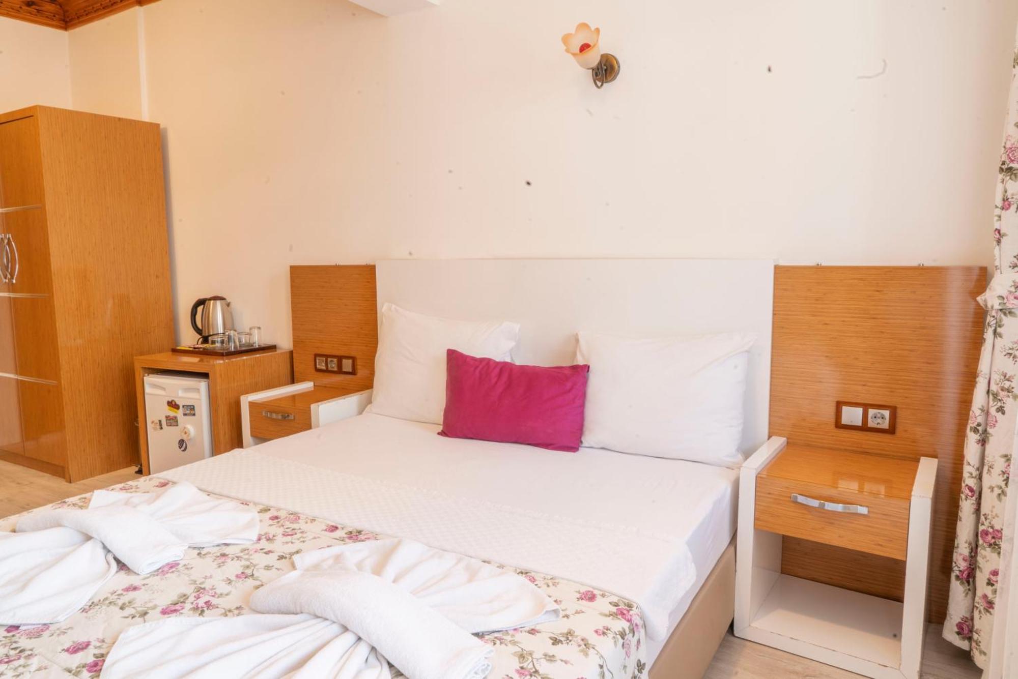 Mandalin Akyaka Hotel Akyaka  Ngoại thất bức ảnh